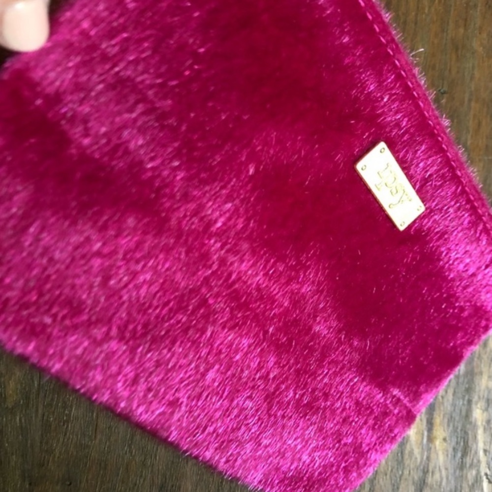 Makeup Bag (4) - Picture 12 of 12